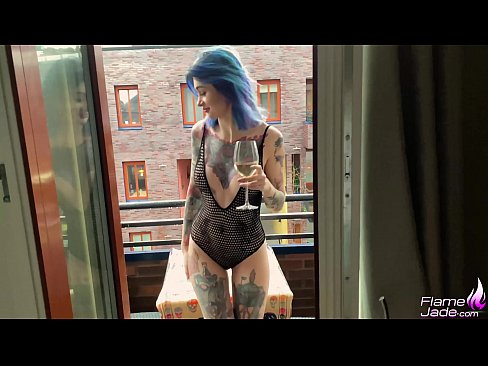 ❤️ Musikana Akanaka Kuyamwa neGulp uye Kusveta Nekuda Pasi Pedenga Rakavhurika Hard porn ﹏
